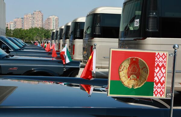 Колона председника Белорусије у Конгресном и изложбеном центру Меиђианг у Тјенђину. - Sputnik Србија