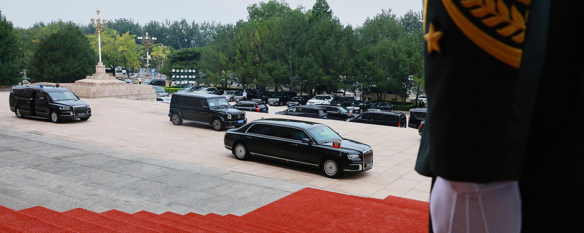 Vladimir Putin stiže na sastanak sa kineksim predsednikom Si Đinpingom - Sputnik Srbija, 1920, 02.09.2025