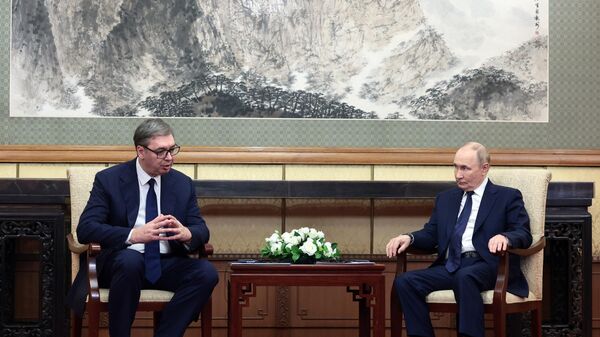 Putin: Rusija poštuje nezavisnu politiku Srbije; Vučić: Želimo još jaču saradnju /video/