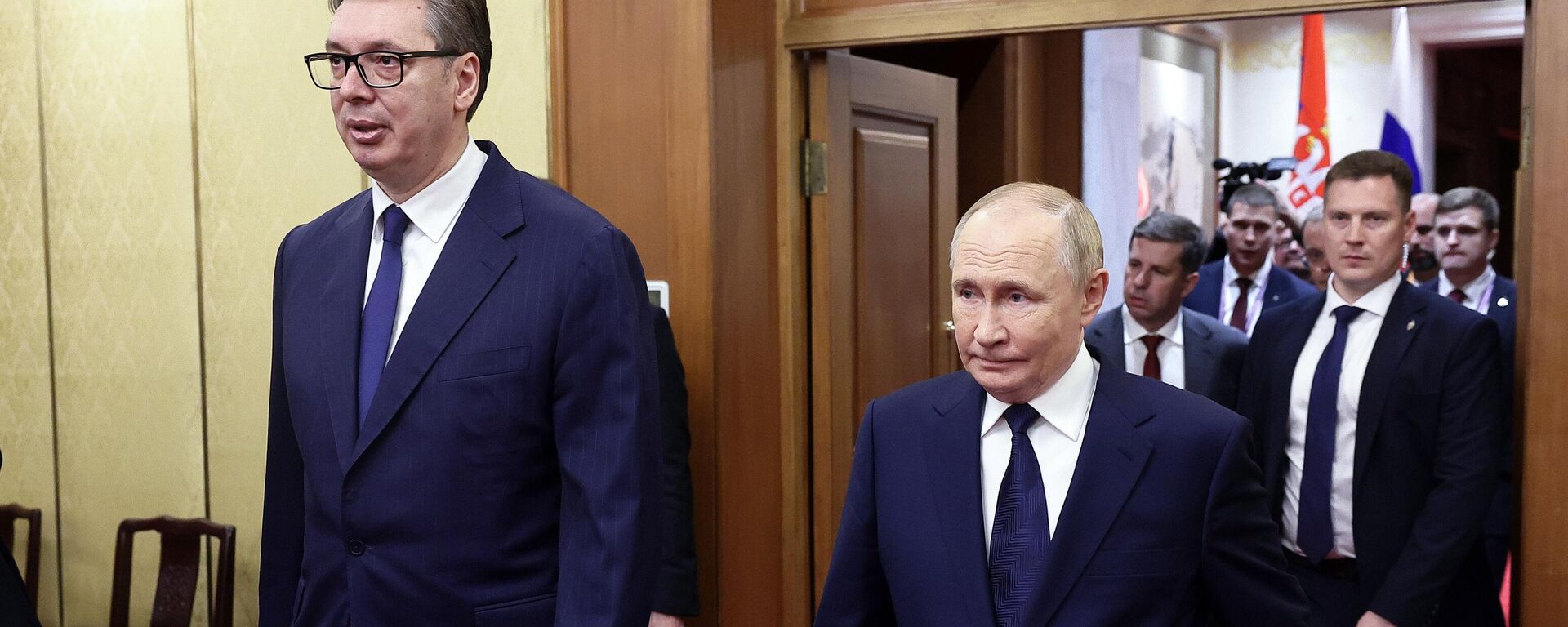 Председник Србије Александар Вучић и председник Русије Владимир Путин - Sputnik Србија, 1920, 02.09.2025
