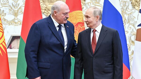 Путин и Лукашенко разговарали телефоном, даљи контакти на самиту ОДКБ и састанку лидера ЗНД