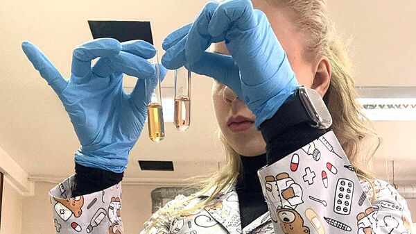 Тара Колџић, ученица Пете београдске гимназије Тара Колџић, ученица Пете београдске гимназије - Sputnik Србија