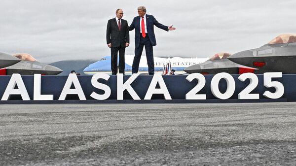 Ушаков: Састанак Путина и Трампа за сада одложен, води се дијалог на основу договора у Енкориџу