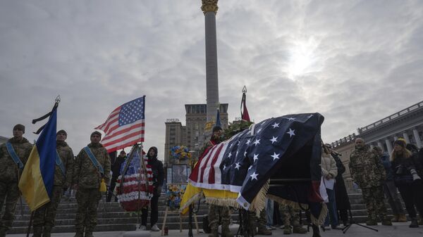 Сахрана америчког плаћеника у Кијеву - Sputnik Србија