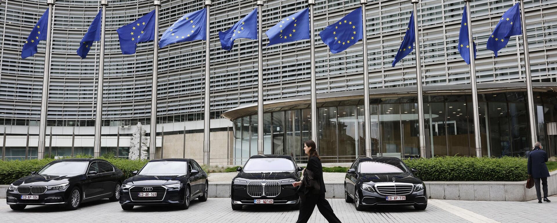 Brisel, EU zastave - Sputnik Srbija, 1920, 01.10.2025