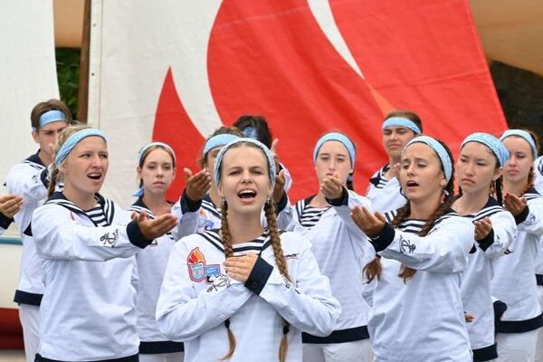 Irina je naučila da plovi, ali nisu zanemareni njeni drugi talenti - Sputnik Srbija