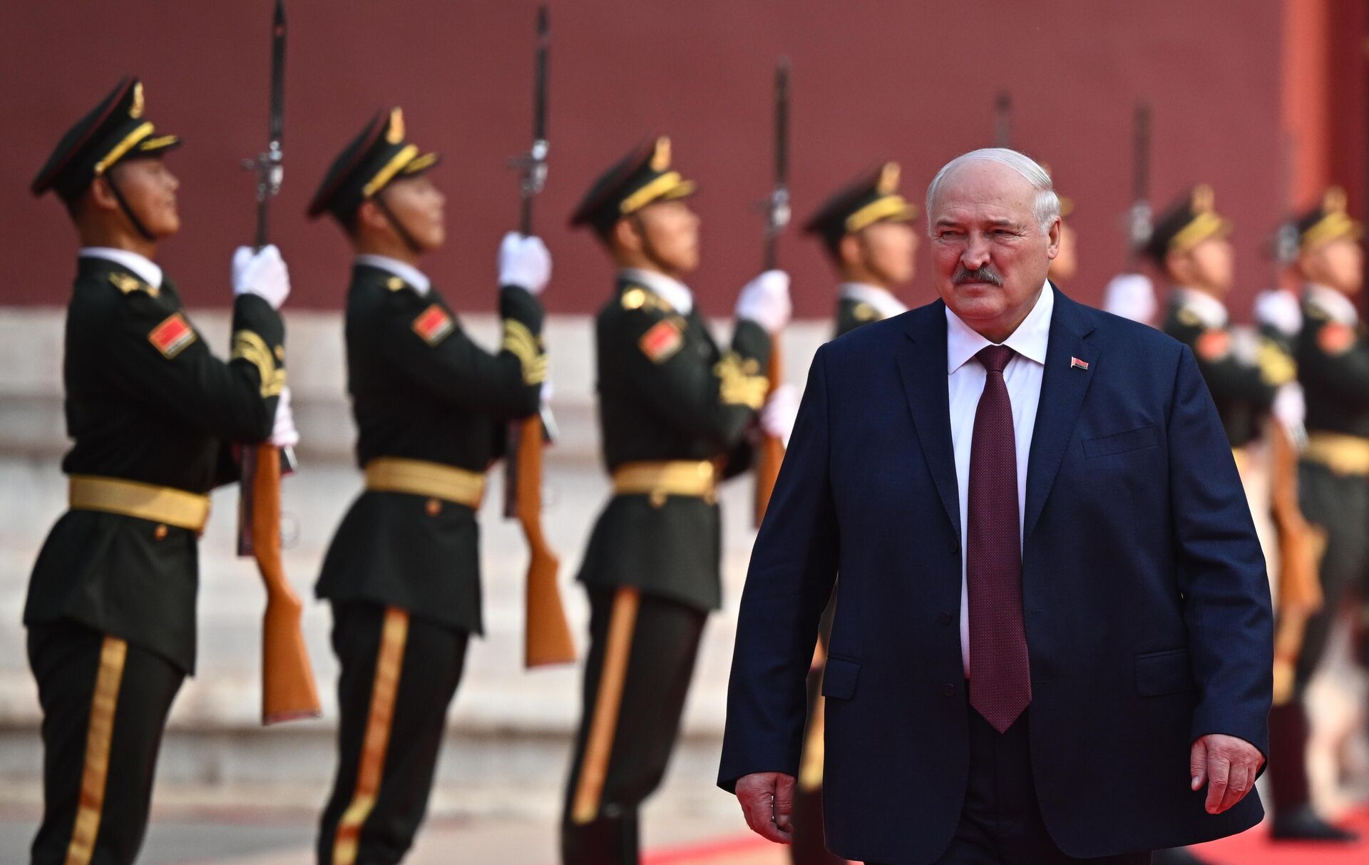 Белоруски председник Александар Лукашенко Белоруски председник Александар Лукашенко - Sputnik Србија, 1920, 14.12.2025