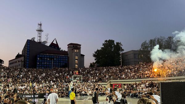 Košarkarji Partizana navdušili na spektaklu na Tašmajdanu, PAOK se spomnil Dude Ivkovića