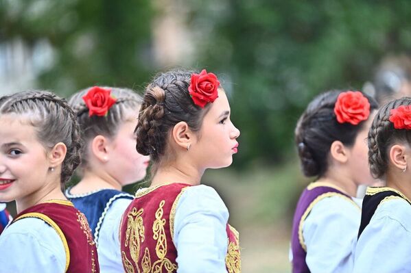 Обележавање Дана традиције има за циљ да се генерације повежу на креативан начин и очува богато културно наслеђе. - Sputnik Србија