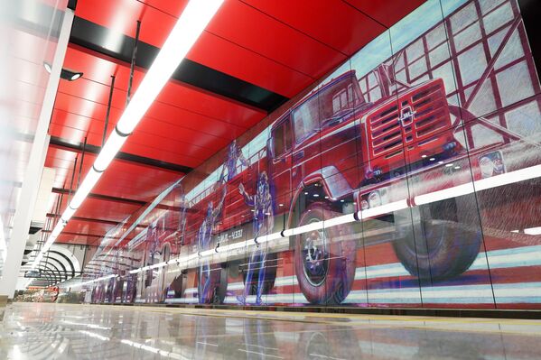 У совјетско доба је фабрика „Лихачов“ или скраћено ЗИЛ (рус. „Завод имени Лихачёва“) правила легендарне камионе, али и  лимузине за совјетске државнике, војна теренска возила, па чак и бицикле и фрижидере.  - Sputnik Србија