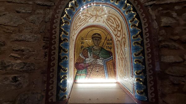 СПЦ и верници данас славе празник посвећен великомученику Димитрију - Митровдан