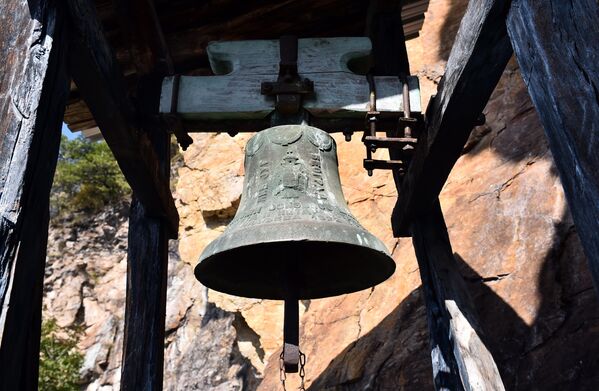 Kada se stigne do Gornje isposnice Svetog Save čovek zaista ima utisak kao da je bliže nebesima, pa ne čudi što je kraljevski sin, radije birao vrleti planine za svoje prebivalište, nego dvorske odaje - Sputnik Srbija
