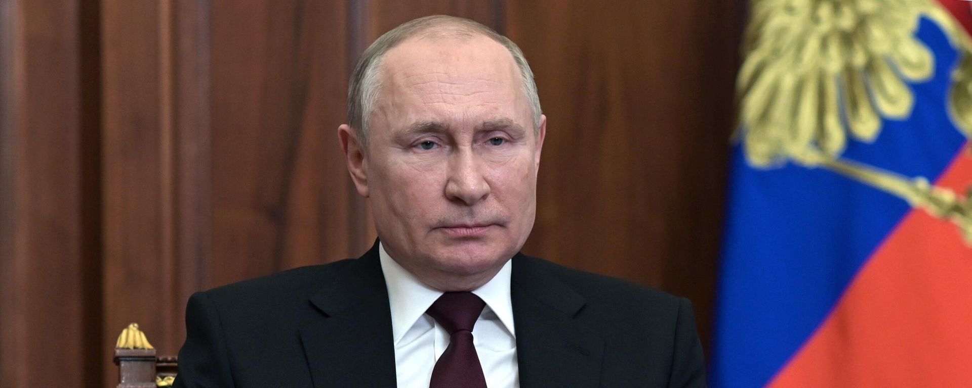 Архивска фотографија од 21.2.2022. Председник Русије Владимир Путин током обраћања нацији Архивска фотографија од 21.2.2022. Председник Русије Владимир Путин током обраћања нацији - Sputnik Србија, 1920, 28.06.2026