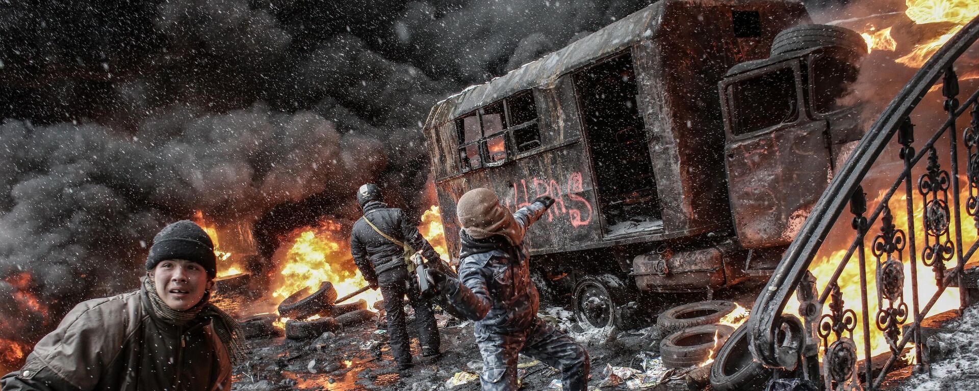 Arhivska fotografija od 22.1.2014. Učesnici akcije podrške evrointegracijama Ukrajine tokom majdana u Kijevu - Sputnik Srbija, 1920, 19.09.2025