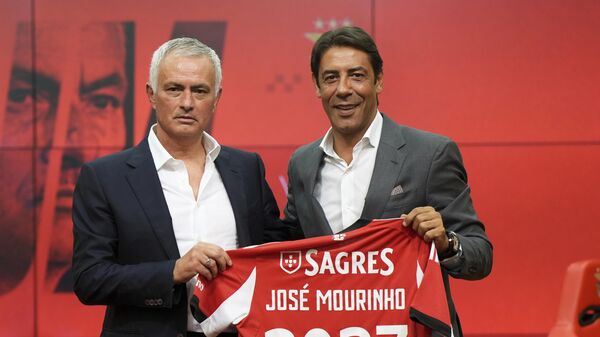 Žoze Murinjo - Sputnik Srbija