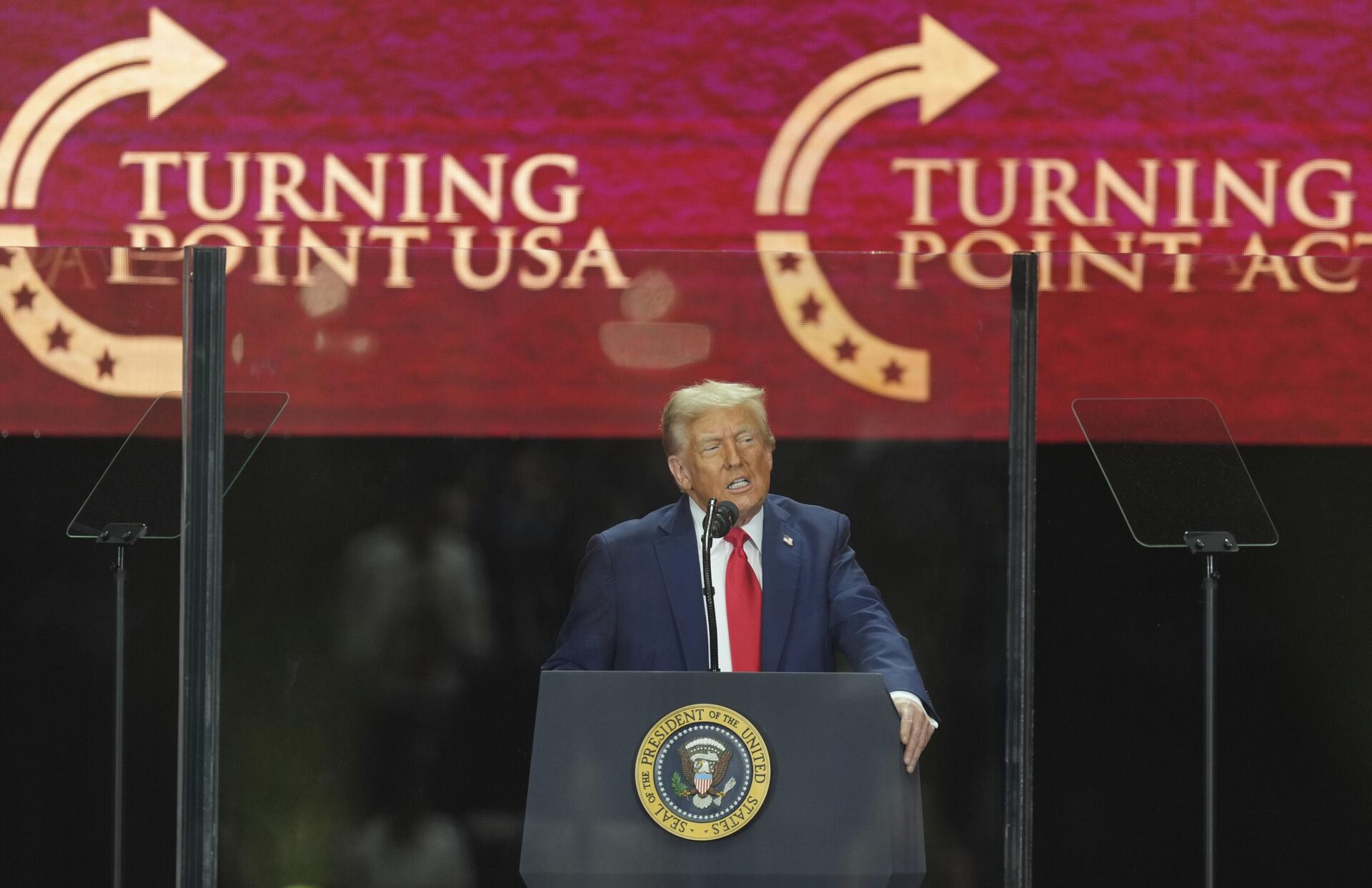 Donald Tramp na komemoraciji Čarliju Kirku - Sputnik Srbija, 1920, 22.09.2025