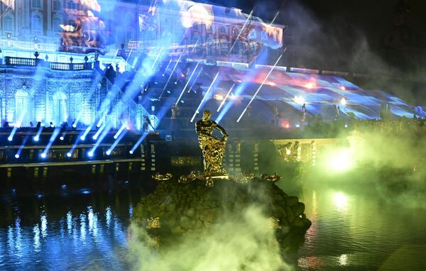 Он је почео да се гради у време Петра Великог. Он је почео да се гради у време Петра Великог. - Sputnik Србија