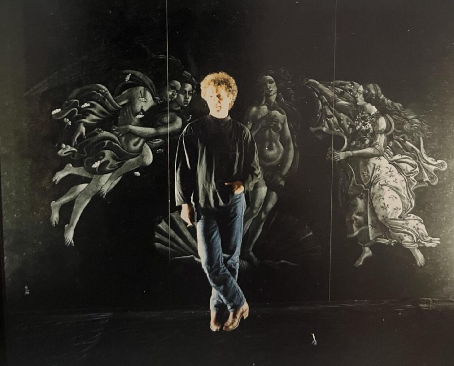 Slobodan Mladenović - njegovi radovi plenili su pažnju Pariza i Njujorka, upravo zbog specifične tehnike koju koristi - Sputnik Srbija, 1920, 26.09.2025