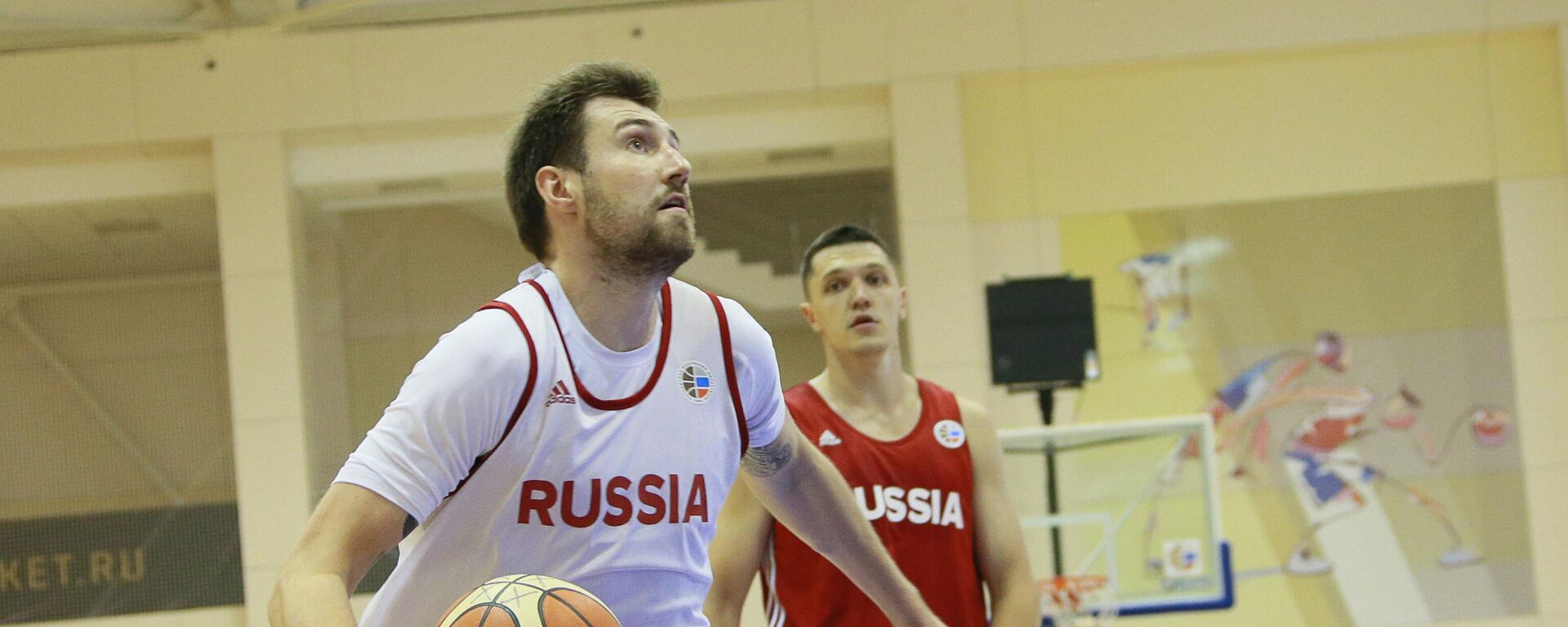 Сергеј Карасјов и Семјон Антонов - Sputnik Србија, 1920, 26.09.2025