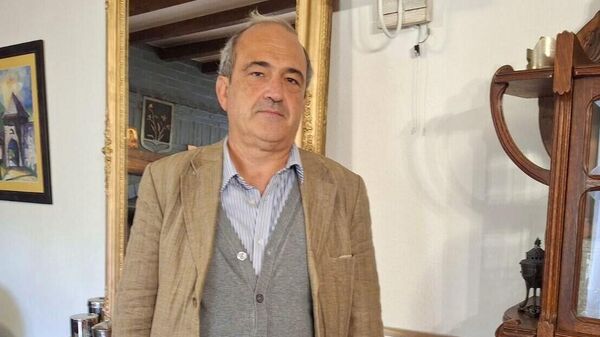 Istoričar Aleksis Trud, profesor Univerziteta u Versaju Istoričar Aleksis Trud, profesor Univerziteta u Versaju - Sputnik Srbija