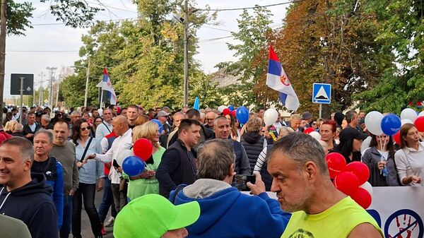 Скуп против блокада - Sputnik Србија