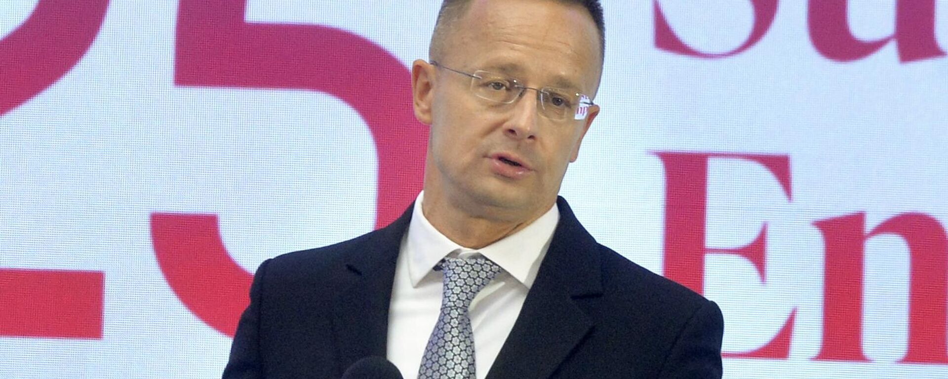 Петер Сијарто  - Sputnik Србија, 1920, 08.10.2025