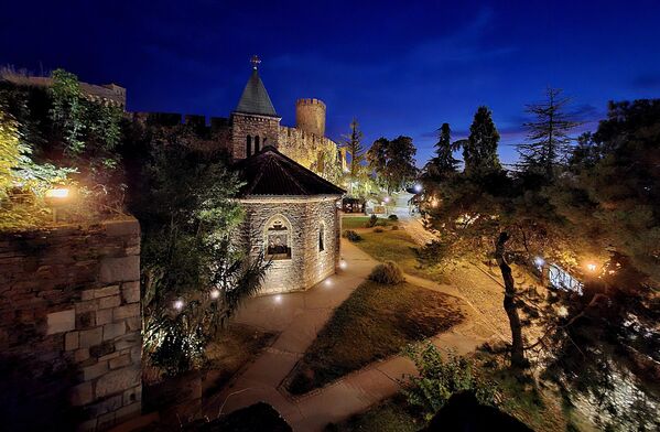 Капела Свете Петке на Калемегдану је данас симбол Београда и место ходочашћа верујућег народа.  - Sputnik Србија