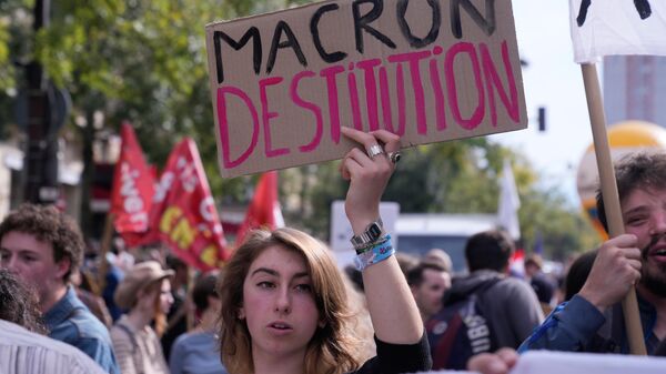 protest u Parizu - Sputnik Srbija