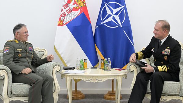 Начелник Генералштаба Војске Србије Милан Мојсиловић и адмирал Оружаних снага САД Стјуарт Манч - Sputnik Србија