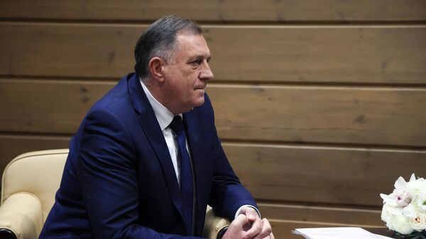 Додик: ЕУ је неразумно одбацила јефтине енергенте из Русије