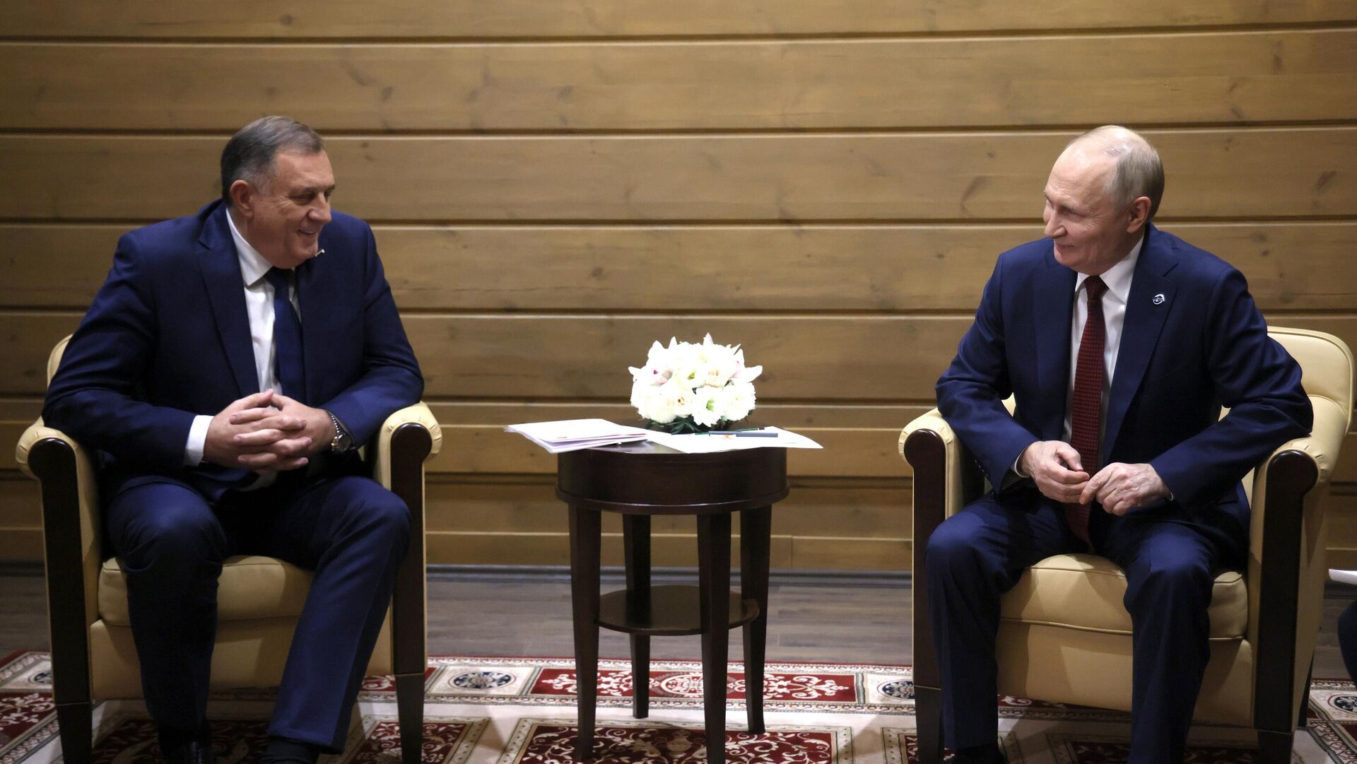 Vladimir Putin i Milorad Dodik Vladimir Putin i Milorad Dodik - Sputnik Srbija, 1920, 04.10.2025