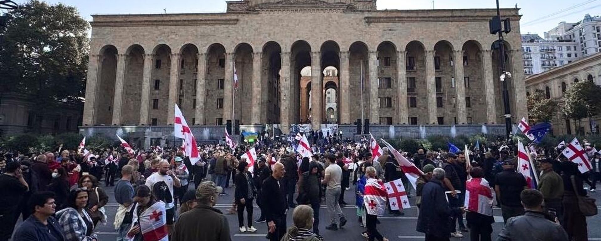 Protest opozicije u Tbilisiju - Sputnik Srbija, 1920, 05.10.2025