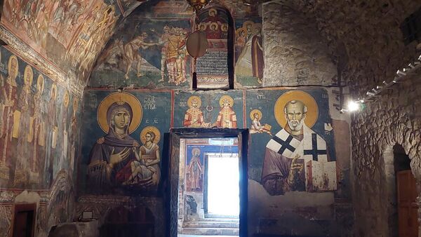 Унутрашњост Пећке Патријаршије - Sputnik Србија