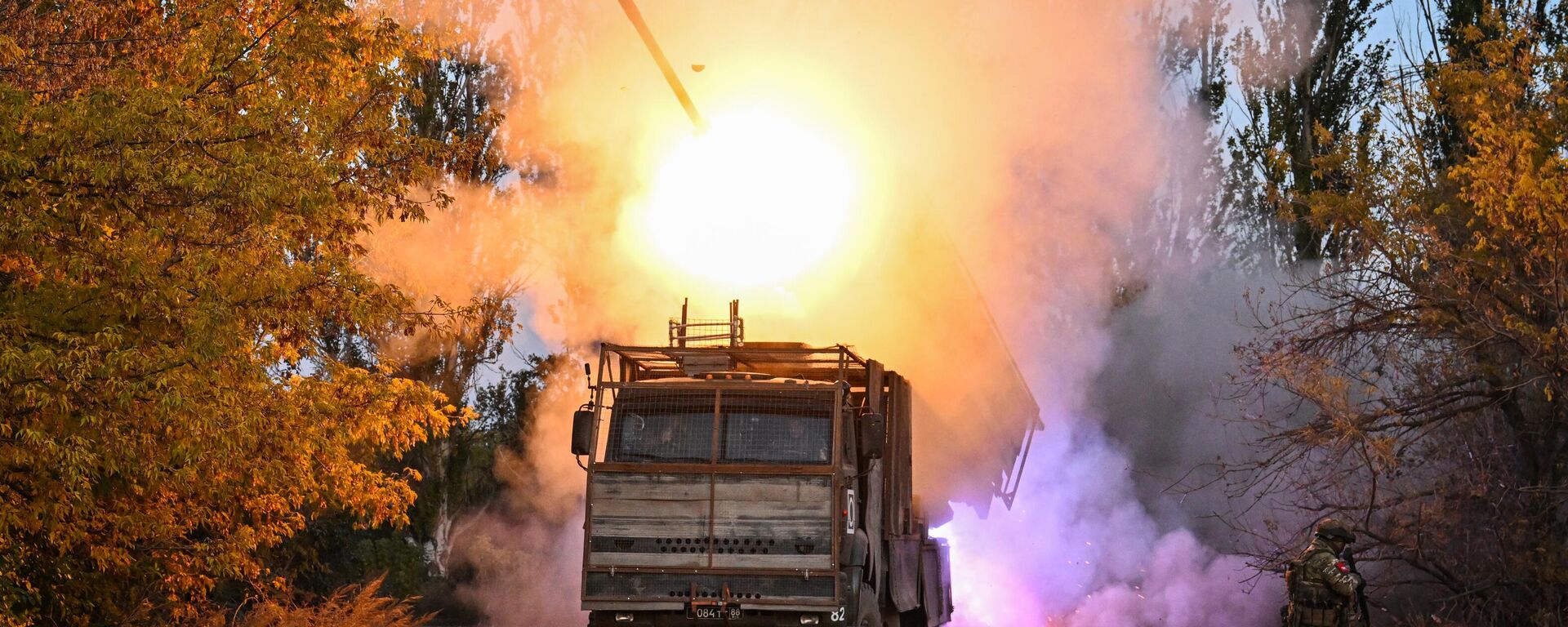 Paljba iz sistema za daljinsko miniranje zemljedelije u zoni SVO - Sputnik Srbija, 1920, 16.10.2025