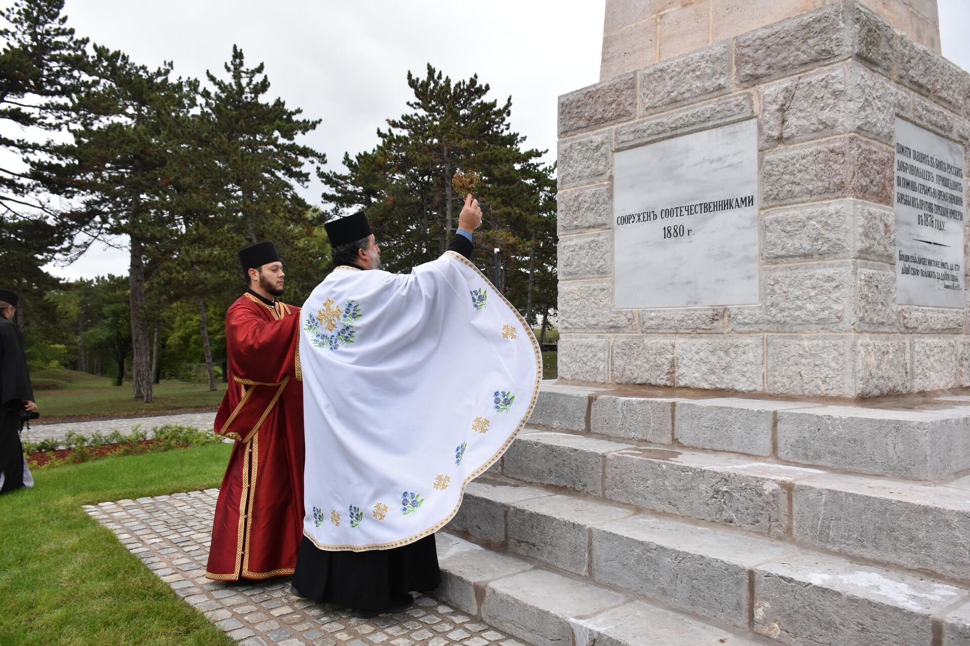 Свечано откривање обновљеног споменика руским добровољцима из Српско-турског рата у Алексинцу - Sputnik Србија, 1920, 07.10.2025