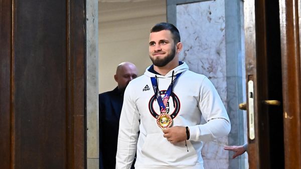 Злато и бронза за српске рваче на Медитеранским играма