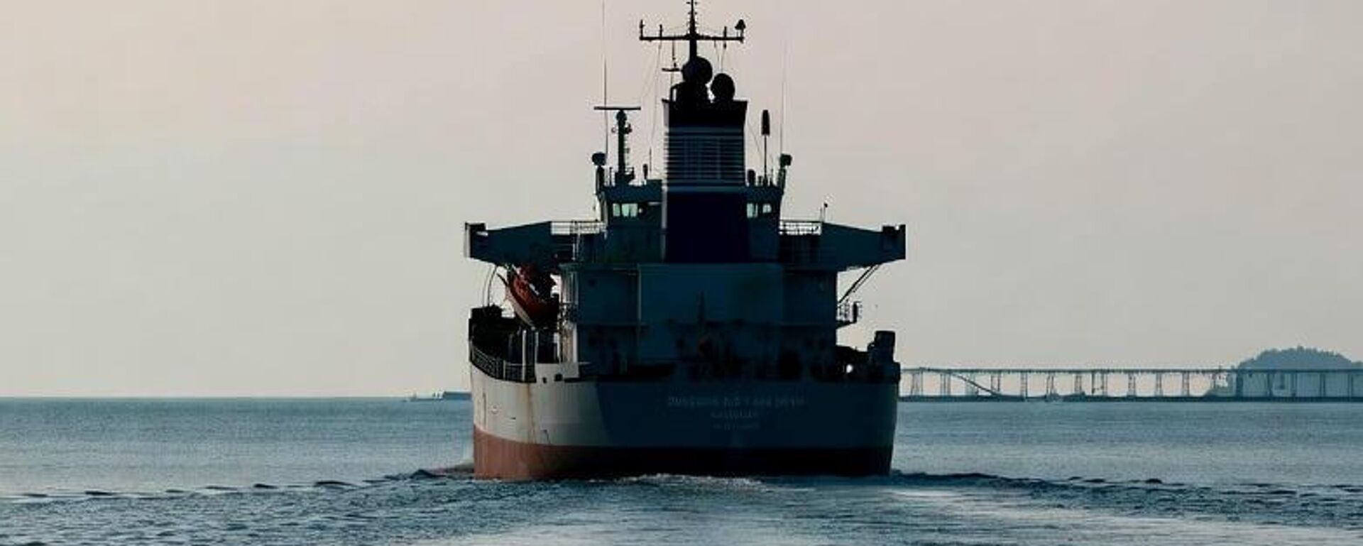 Танкер за нафту - Sputnik Србија, 1920, 10.12.2025