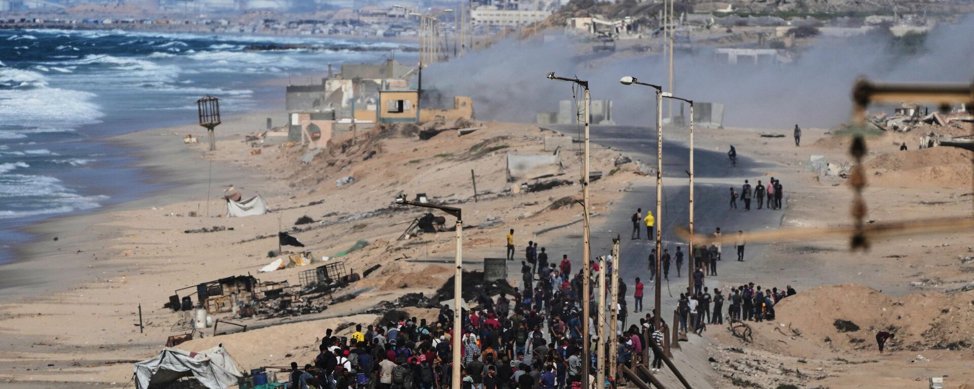 Расељени Палестинци у Гази. - Sputnik Србија, 1920, 09.10.2025