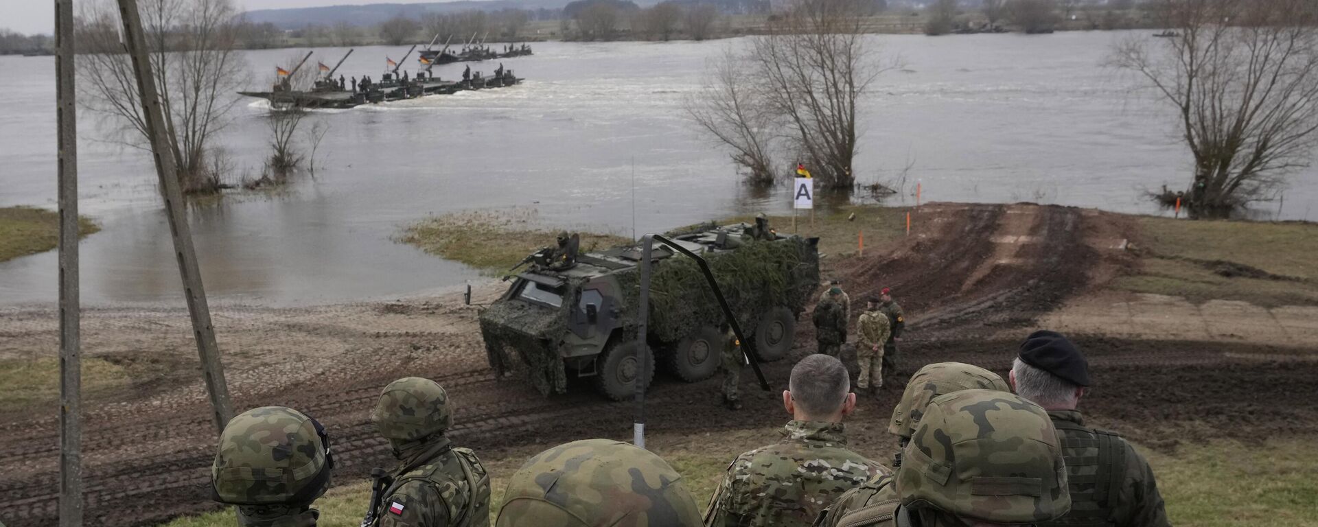 Польские и другие войска НАТО принимают участие в военных учениях Steadfast Defender 24 в Коженево, Польша - Sputnik Србија, 1920, 13.10.2025