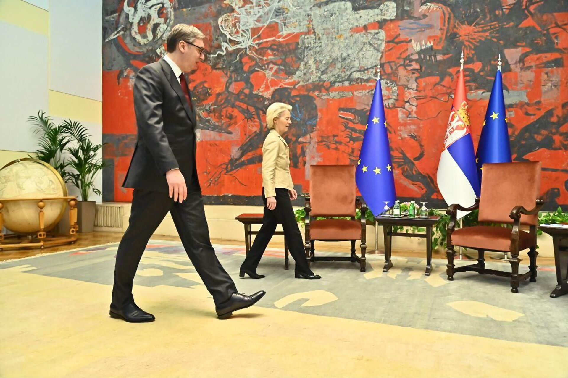 Aleksandar Vučić i Ursula fon der Lajen - Sputnik Srbija, 1920, 15.10.2025