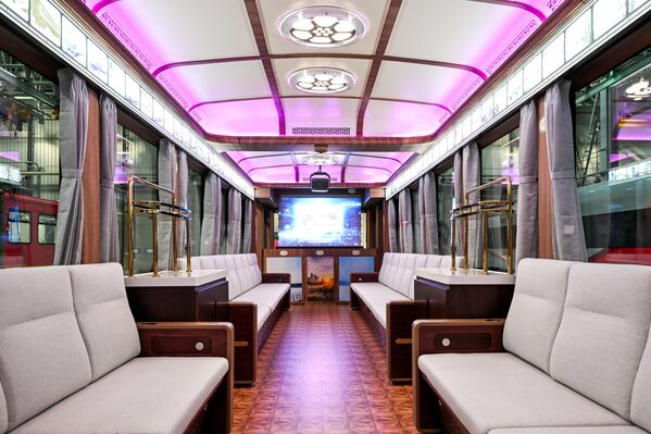 Унутрашњи поглед на воз који се напаја водоником како како би се постигла нулта емисија угљника.  - Sputnik Србија