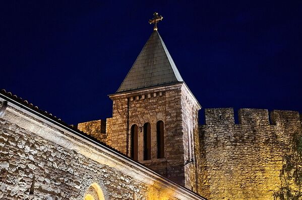 Мошти ће у српској престоници почивати до 1521. када Сулејман Величанствени осваја Београд и српски живаљ протерује из града и под стражом пресељава у Цариград. - Sputnik Србија