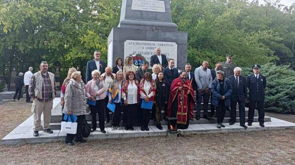 Ruske diplomate učestvuju u ceremonijama širom Srbije - Sputnik Srbija