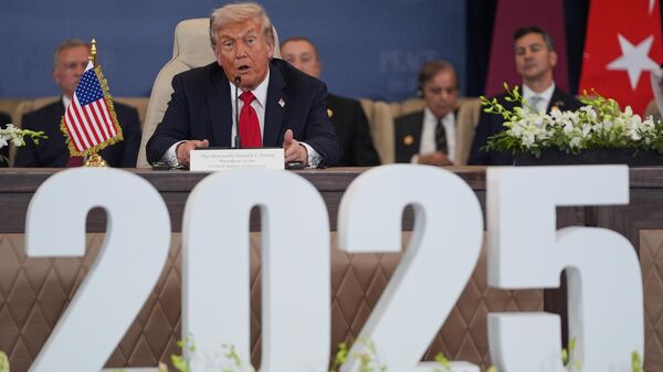 President Donald Trump speaks during a summit to support ending the more than two-year Israel-Hamas war in Gaza after a breakthrough ceasefire deal, Monday, Oct. 13, 2025, in Sharm El Sheikh, Egypt. ( - Sputnik Srbija