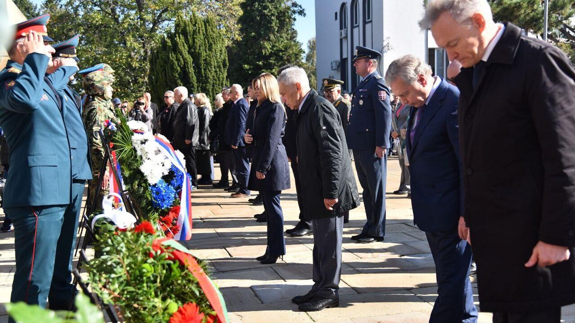 Полагањем венаца обележена 81. годишњица ослобођења Београда у Другом светском рату Полагањем венаца обележена 81. годишњица ослобођења Београда у Другом светском рату - Sputnik Србија, 1920, 20.10.2025