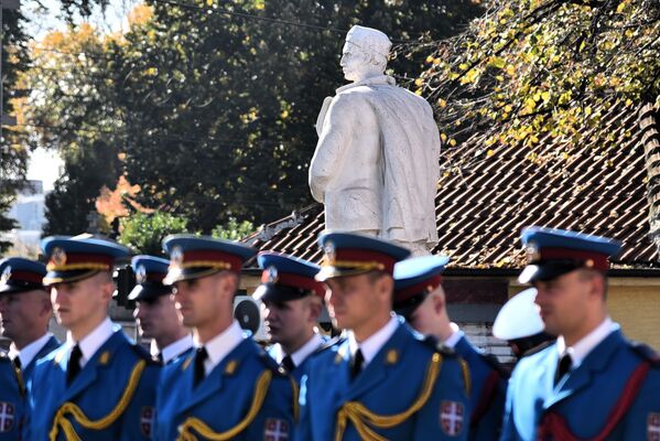 Pre  81. godinu 20. oktobra 1944.  godine nakon višednevnih krvavih i teških borbi pripadnici Narodnooslobodilačke vojske Jugoslavije, pomognuti svojim sovjetskim saveznicima, oslobodili su glavni grad Srbije i Jugoslavije i time okončali četvorogodišnji period njegove okupacije. - Sputnik Srbija