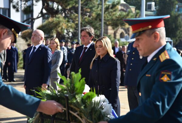 Ceremoniju obeležavanja 81. godišnjice oslobođenja Beograda u Drugom svetskom ratu predvodila je Ministarka za rad zapošljavanje, boračka i socijalna pitanja Milica Đurđević Stamenkovski. - Sputnik Srbija