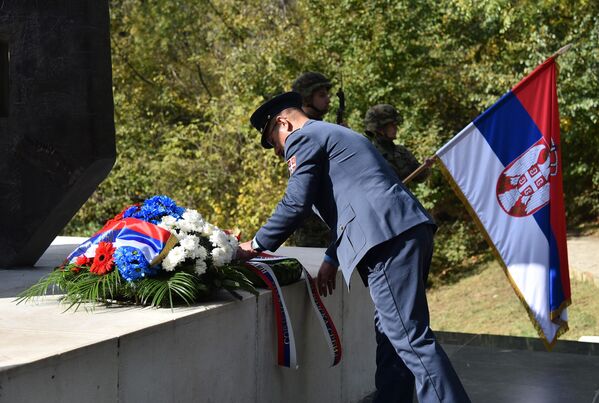 Sovjetska Crvena armija (od februara 1946. zvanično Sovjetska armija) u Jugoslaviju je te 1944. stupila u skladu sa prethodno postignutim sporazumom, septembra te 1944. u Moskvi, između sovjetskog lidera Staljina i Josipa Broza Tita. - Sputnik Srbija