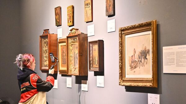 Dani Moskve u Beogradu: Otvorena izložba „Sazvežđa znamenitih ruskih umetnika XIX–XX veka“ /foto/