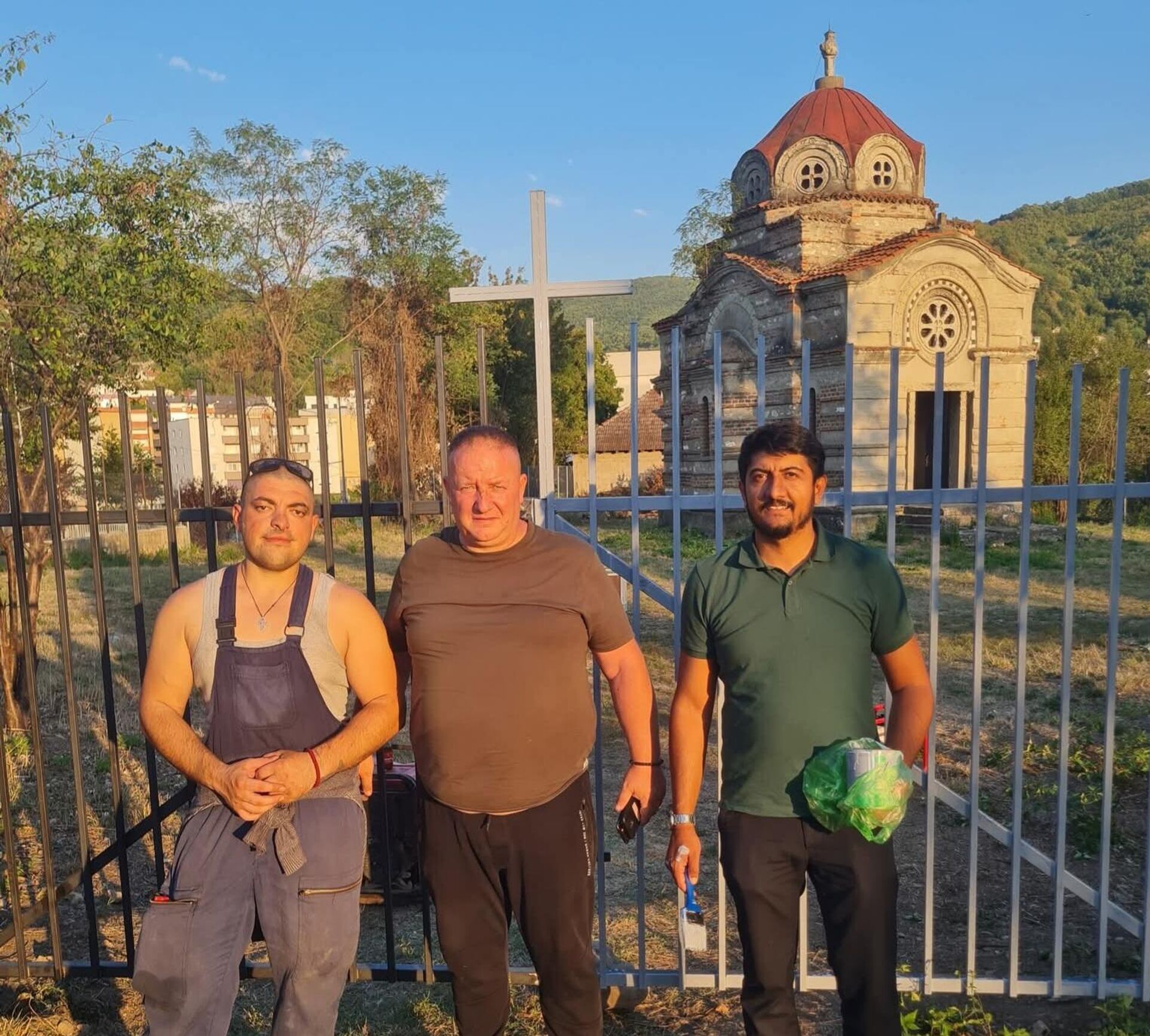 Црква Светог Илије у Качанику, сређена за ломљење колача, први пут после 26 година - Sputnik Србија, 1920, 26.10.2025